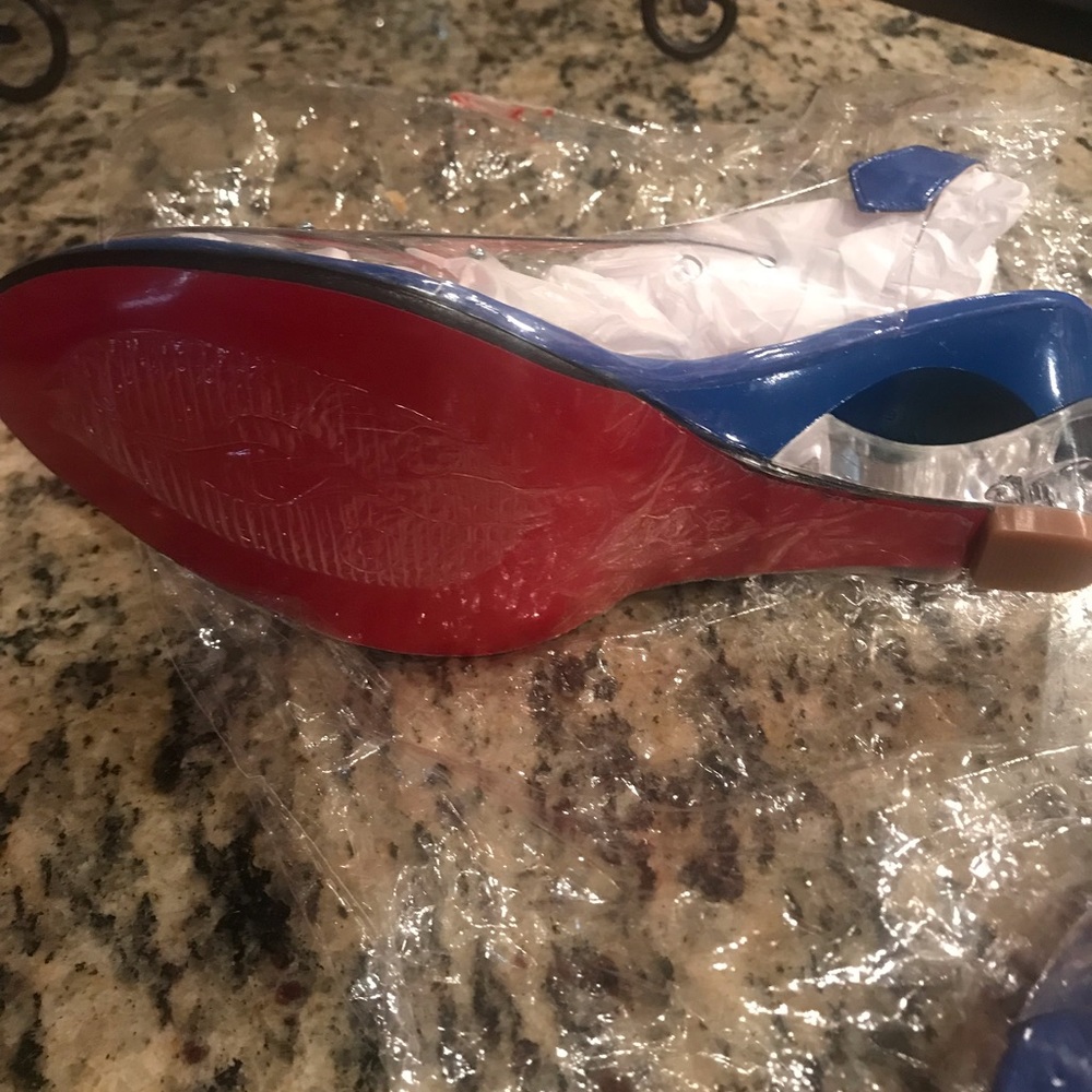 Shoes - Picture 2 of 2